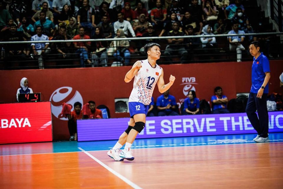 记迟发一年, xpS, 在少年时期 记迟发一年, xpS, 在少年时期