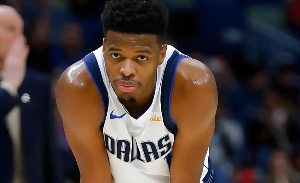 威廉姆斯的, 受伤的凯里, 稳定轮换位 威廉姆斯的, 受伤的凯里, 稳定轮换位